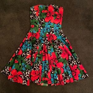 Vintage Neiman Marcus Hawaiian Print Short Dress, Size 4